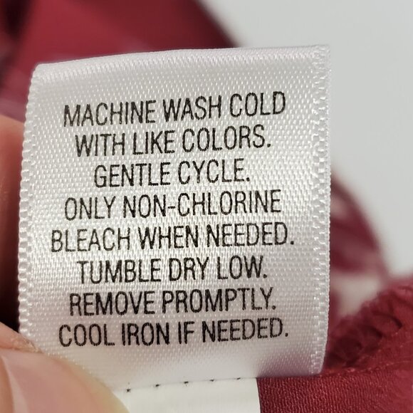 Croft Barrow Womens Artsy Boho Floral Top Size 3X Red Office Career Flowy V Neck - Picture 6 of 10